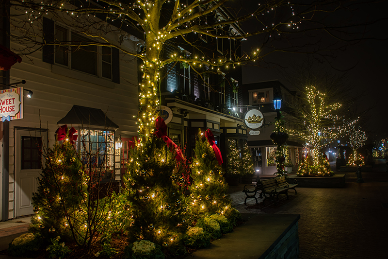 Cape May Christmas light displays