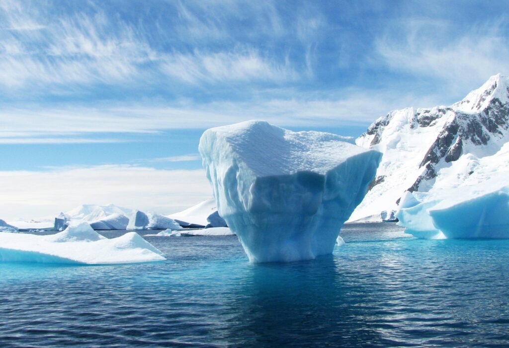 Polar Cruising - Antarctica |Arctic